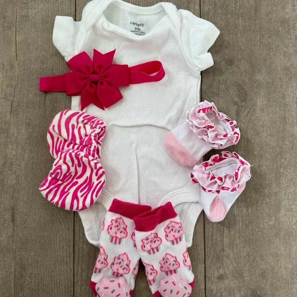 Carter’s newborn baby girl bodysuit accessory bundle lot